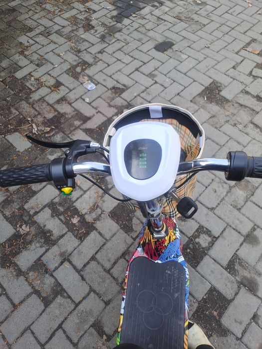 Электросамокат  почти новый