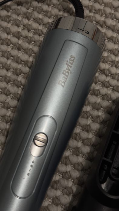Perie de par cu aer cald BaByliss, volum & bucle