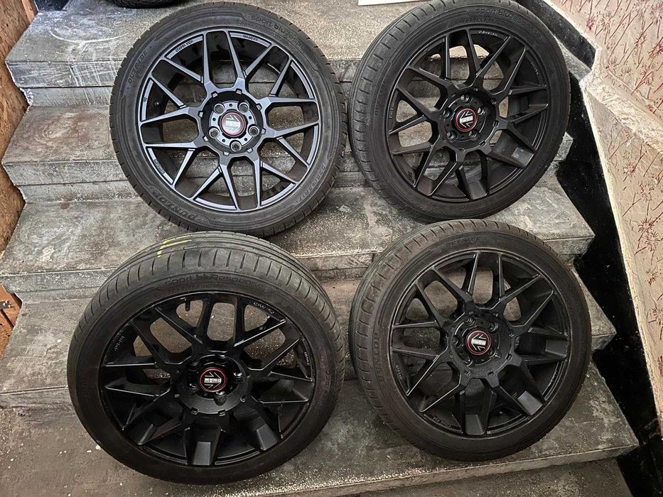 jante momo revenge 2.0 matt black + cauciucuri dunlop spt vara  , noi