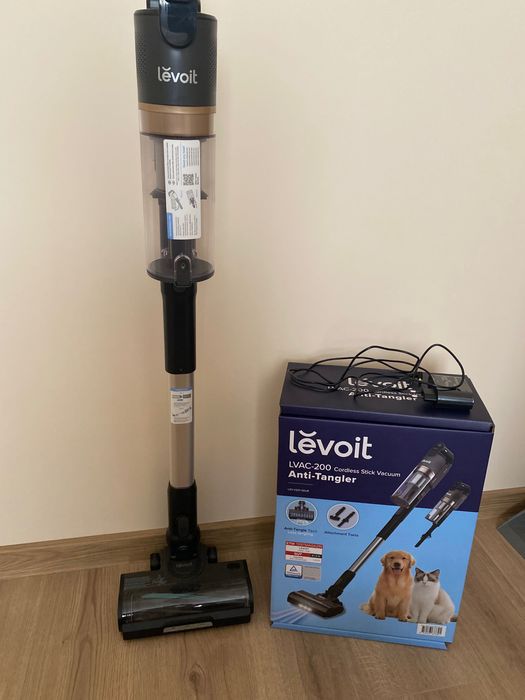 Безкабелна вертикална прахосмукачка Levoit LVAC-200 – като нова