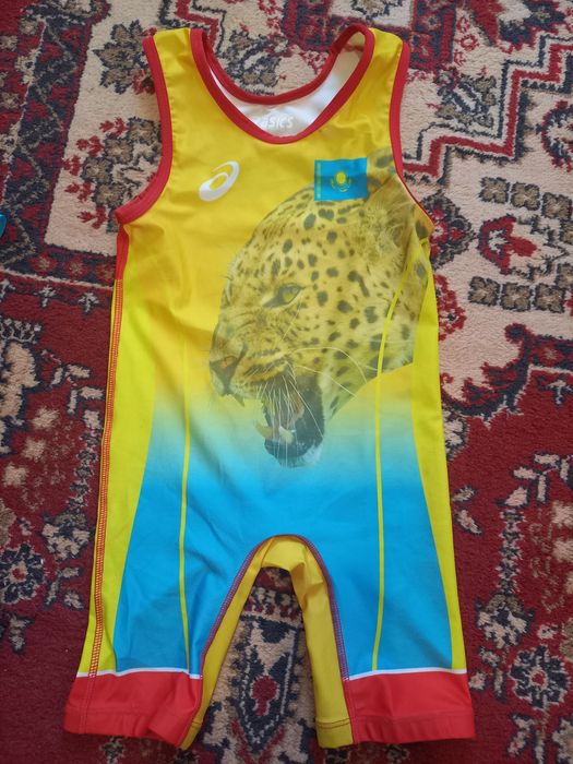 Еркін күрес киімі