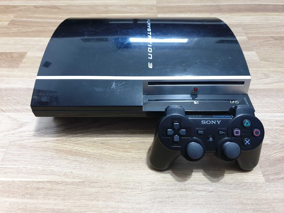 PS3 modat CFW 320 GB + 60 jocuri (GTA V, Red Dead, God of War, NFS)