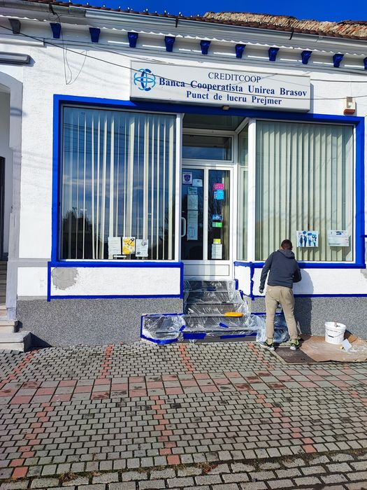 Amenajări interioare și exterioare