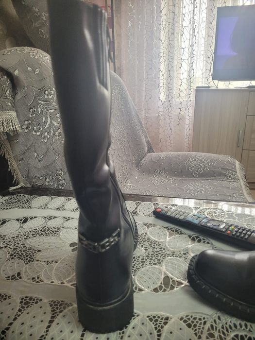 Продажа обуви женской