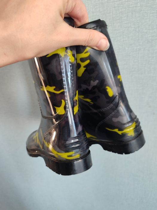 Резиновые сапоги размер 30 в идеальном состоянии