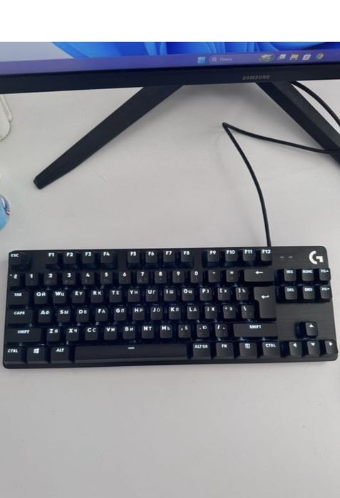Клавиатура Logitech G413 TKL SE