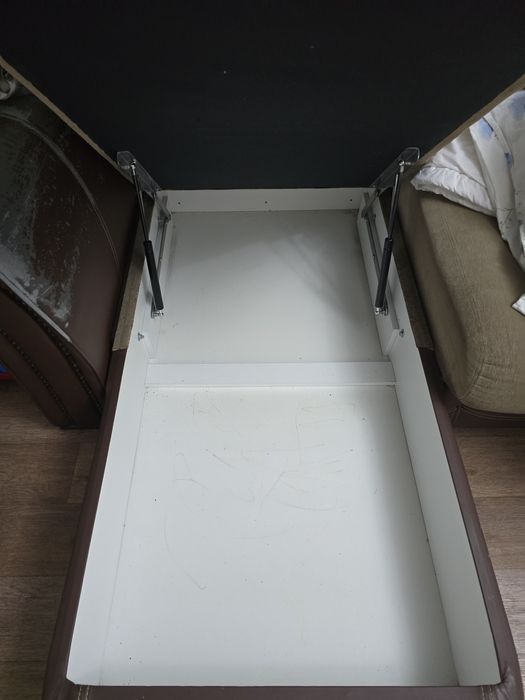 Диван бесплатно отдам