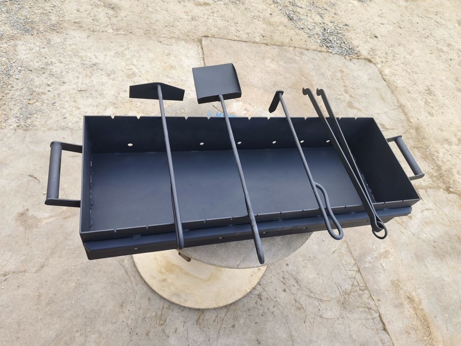 Мангал лофт имеются приборы