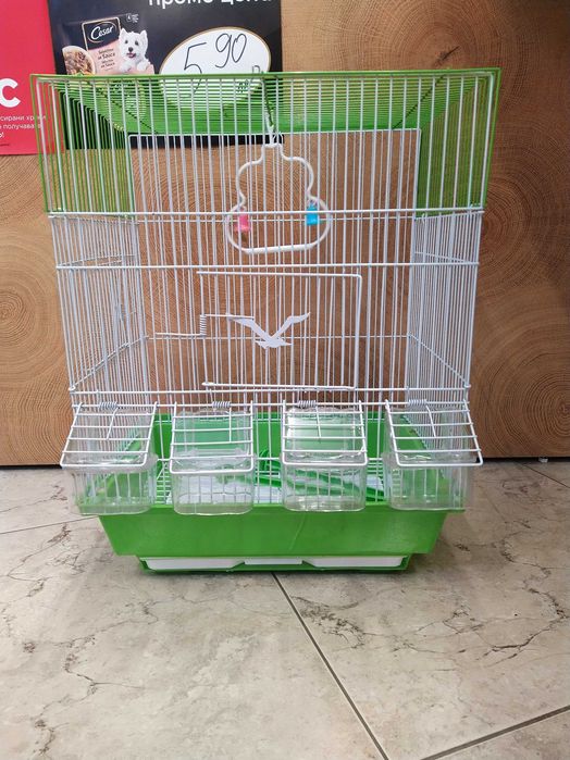 Клетки за птици с 4 или 3 хранилки   35 Х 28 Х 46  см