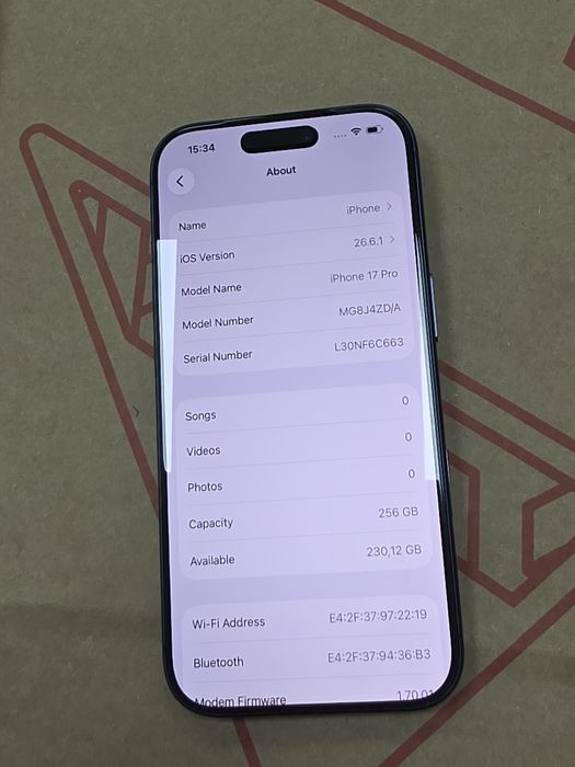 КАТО НОВ 256GB iPhone 17 Pro A1 Гаранция 2028 Deep Blue