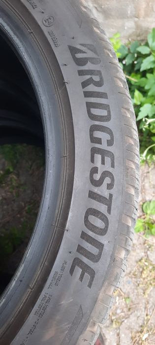 4 броя зимни гуми 235 45 18 Bridgestone  8mm