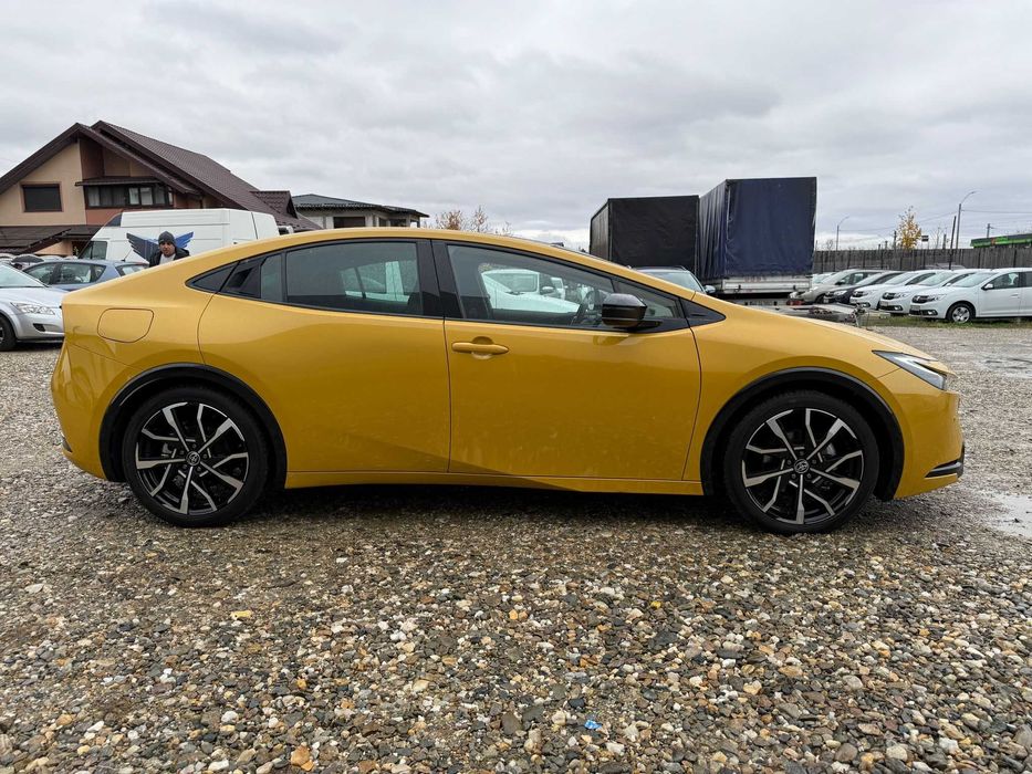 Toyota PRIUS PHEV 2.0  E-CVT FWD Exclusive - 223 CP