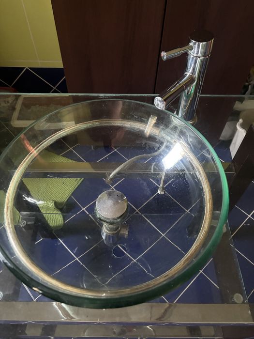 Lavoar de sticla cu suport si baterie