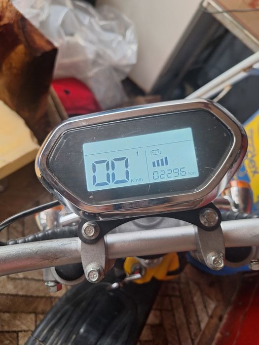 Moto scuter electric