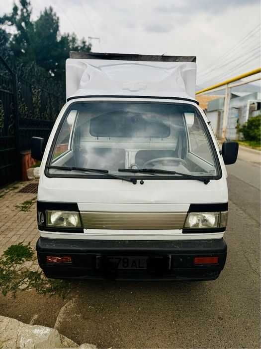 Обтекатель Карона на Chevrolet Labo