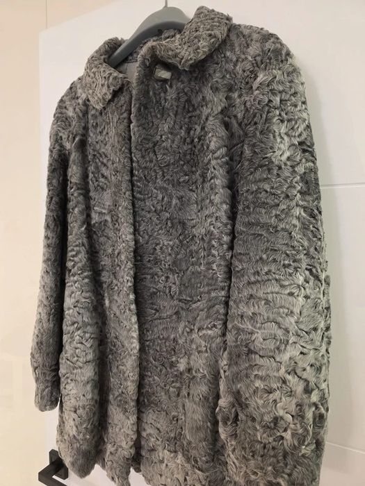 Haină vintage din blană, realizată în Italia – Annabella Pavial