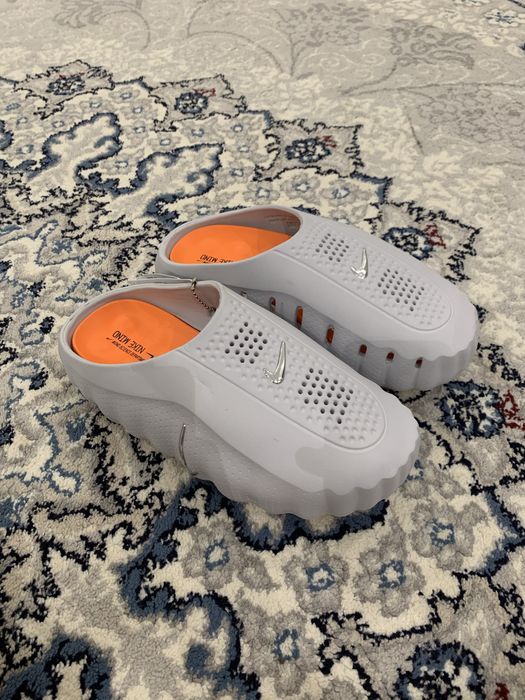 Nike Mind 001, Серые
