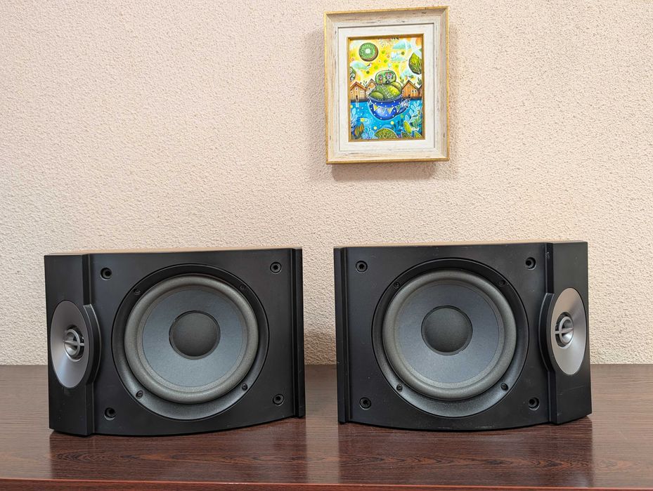 BOSE 301  Series V тонколони. В отлично състояние.