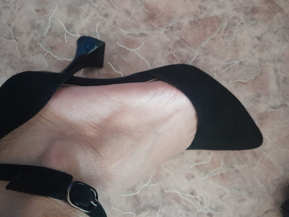 Продам бу недорого туфли