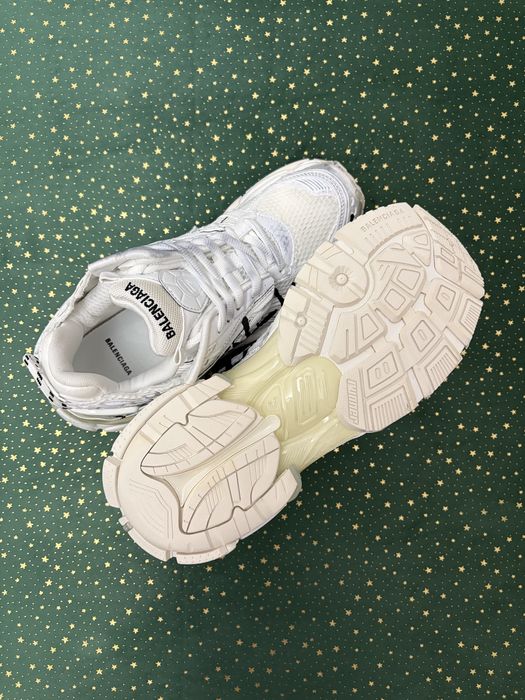 Balenciaga Runner Graffiti White Black
