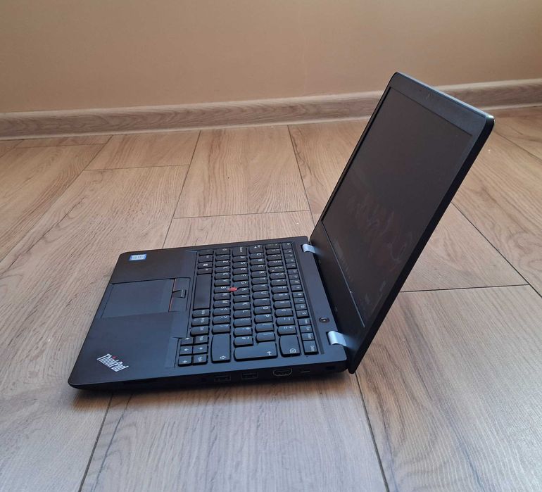 13.3' FullHD Lenovo ThinkPad 13 Core i3-7100U/128GB SSD/8GB/Бат.4ч.