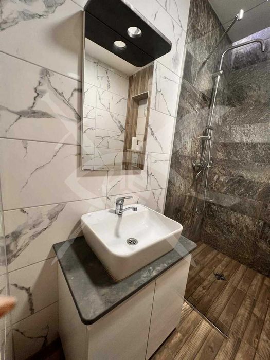 Дава се под наем Двустаен апартамент в Варна, м-т Св. Никола - 50 кв.м за 500 € - Снимка #5