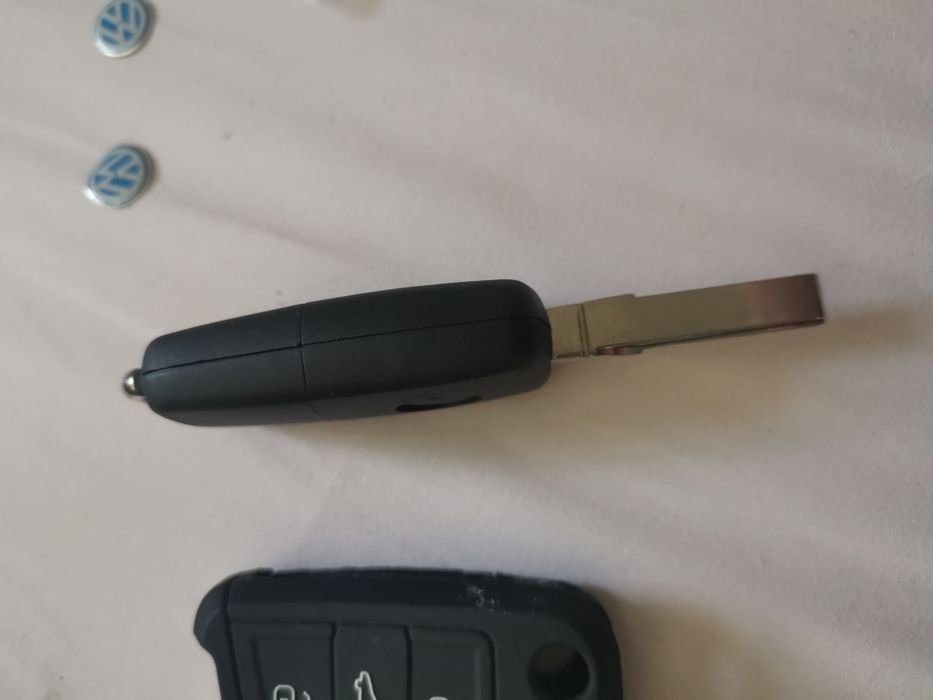 Carcasa cheie noua de silicon si cheie