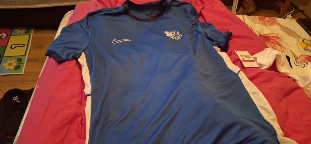 De vanzare haine Farul Constanta