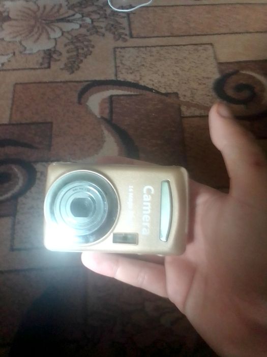 Фотокамера цифровая