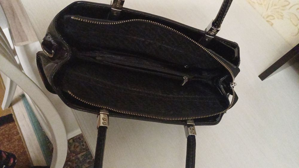 Продам сумки классические