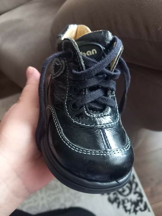 Ghetute piele lacuita!