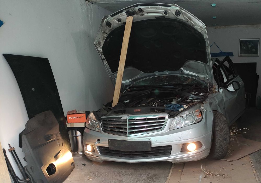 Mercedes-Benz  C 220 2,2 CDI На Части