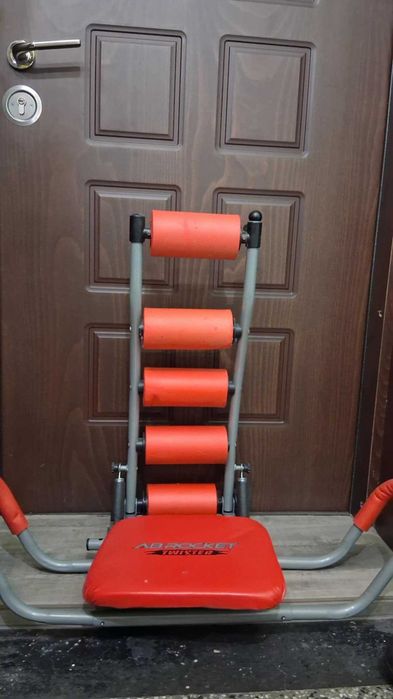 Уред за коремни преси AB Rocket