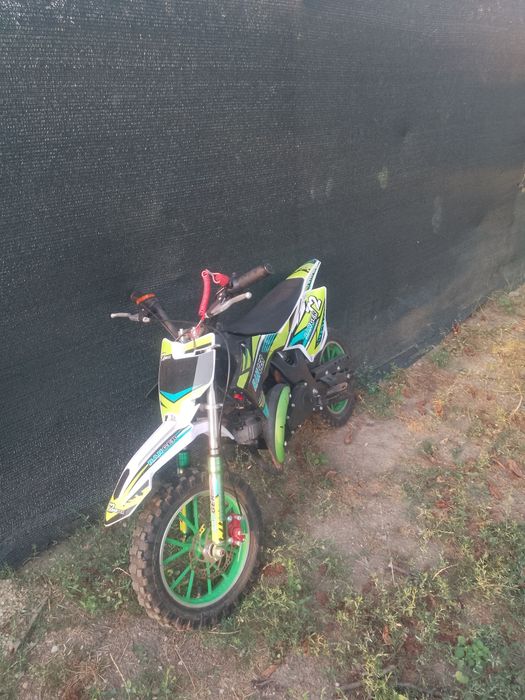 Moto cros 1300 lei preț negociabil