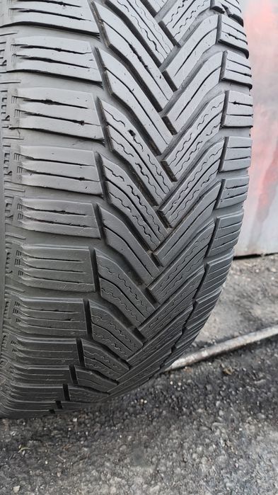1брой  зимна гума 225/55/16 Michelin Alpin 6 
dot22
6mm
Добро състояни