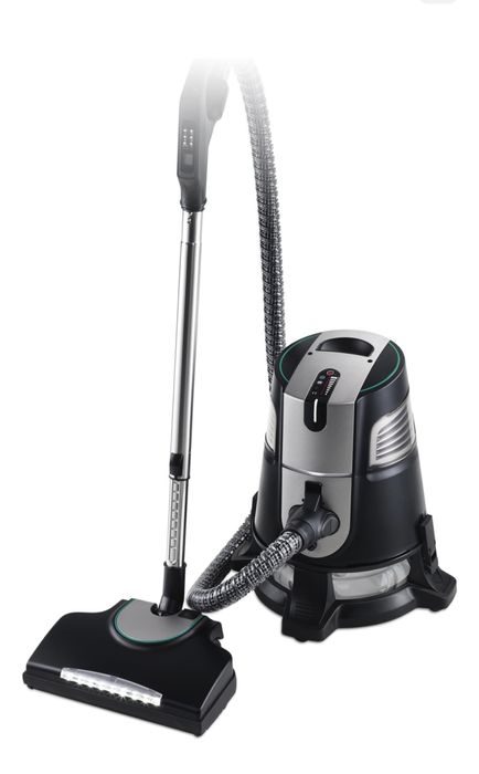 Продается моющий пылесос Roboclean