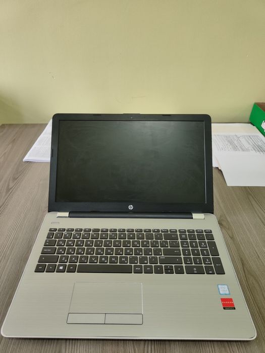Notebok hp intel core i5 7th Gen