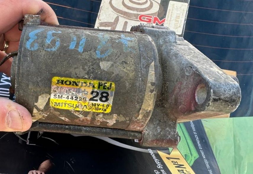 Продам стартер на хонду