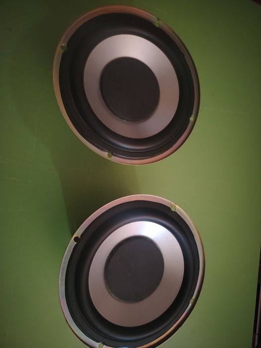 Динамик сотилади