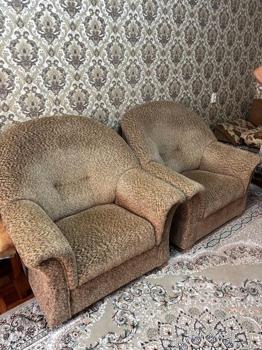 Продам кресло 2 шт.