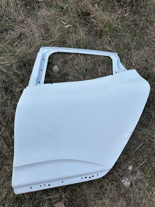 Ușă stânga spate renault clio 5.