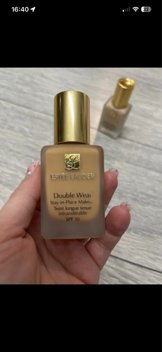 Fond de ten Estee Lauder