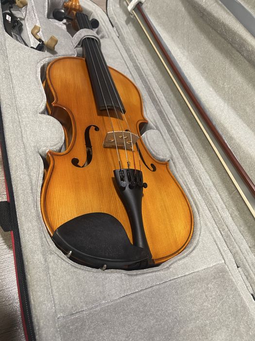 Vioara Hidersine Vivente Student 4/4 Set