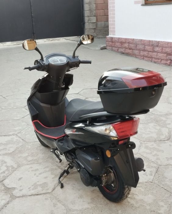 Мопед скутер м8 лия