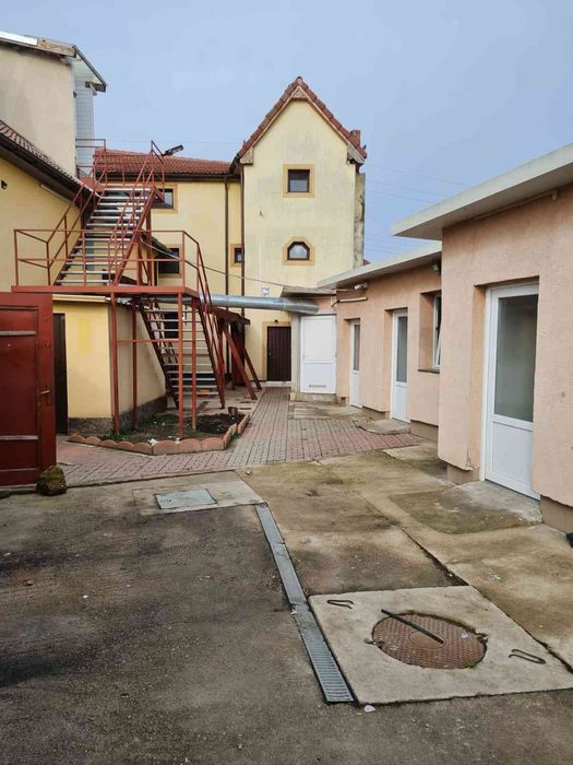 Hostel, Pensiune, Cazare, 18 Camere, 37 locuri, Autorizat ISU
