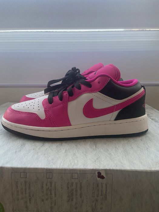 Цикламени AIR Jordan1 low fund gg