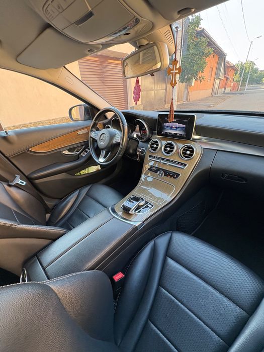 Mercedes C180 -2015 stare exceptionala