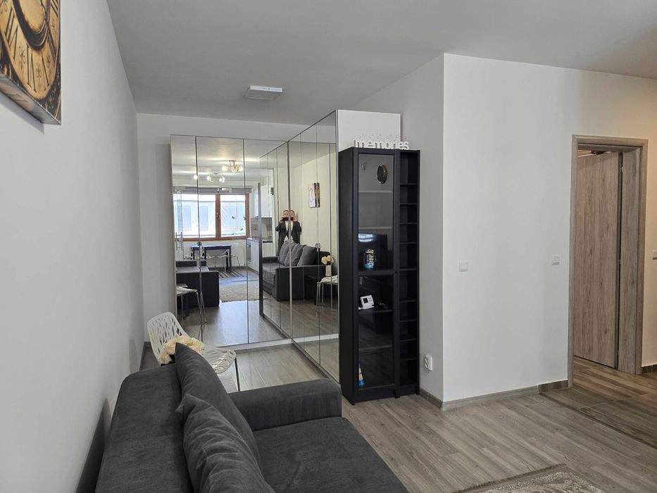 Inchiriere apartament 2 camere Sector 4, Cartierul Solar