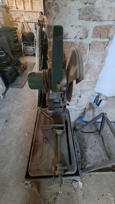 Отрезна машина (пендел)