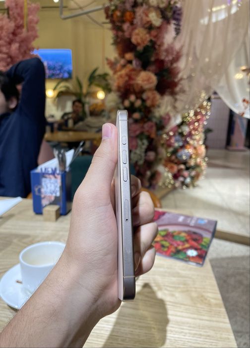 iPhone 16 Pro Desert 256gb